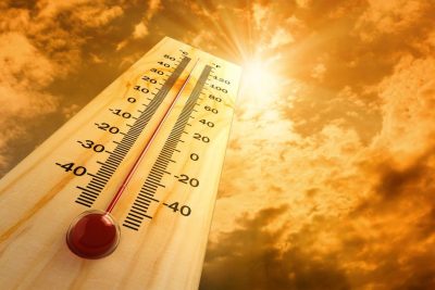 گرمازدگی جدی‌ترین شکل آسیب‌دیدگی حرارتی است و زمانی رخ می‌دهد که درجه حرارت بدن به 40 درجه سانتیگراد و یا بالاتر می‌رسد