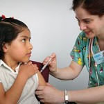 مرکز کنترل و پیشگیری بیماری ها در آمریکا، سی دی سی، روز دوشنبه اعلام کرد؛ تزریق واکسن پاپیلومای انسانی یا شیوع عفونت با سویه های خطرناک این ویروس را بیش از ۶۵ درصد در دختران نوجوان آمریکایی، کاهش داده است.